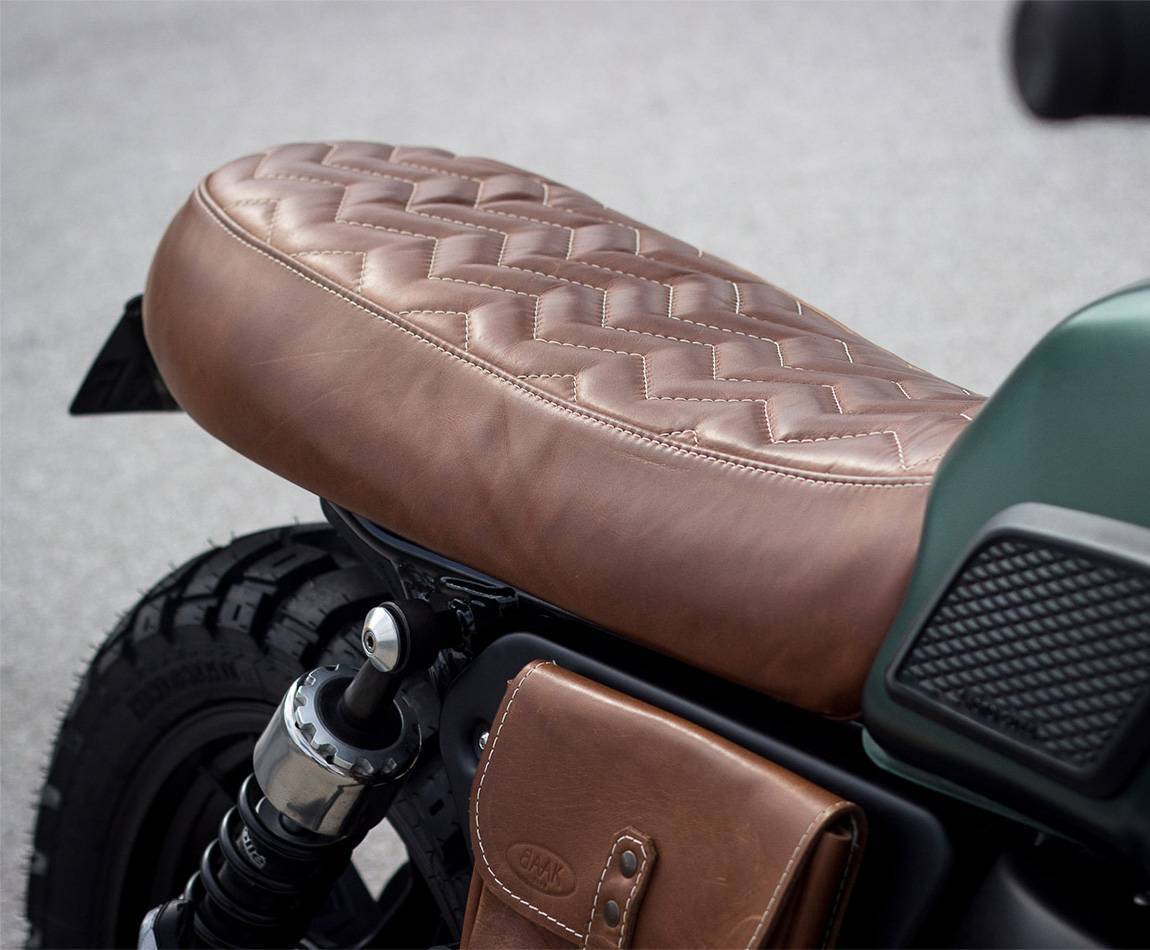 Selle En Cuir Classic Pour Moto Guzzi V