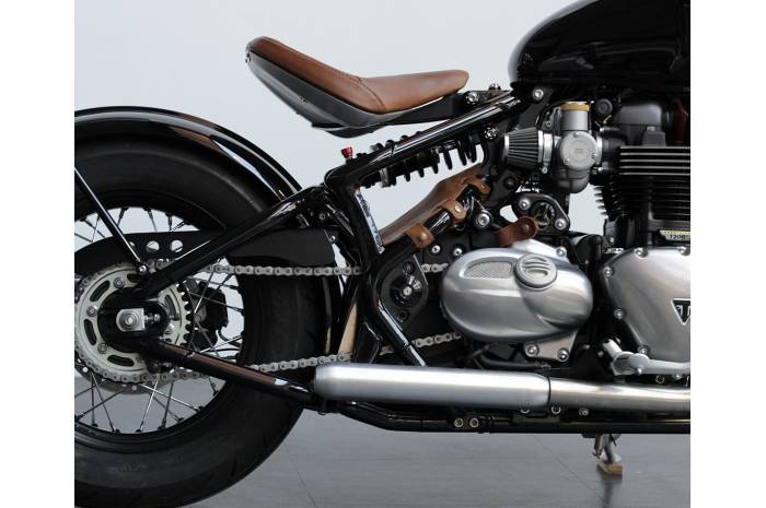 triumph bobber exhaust systems